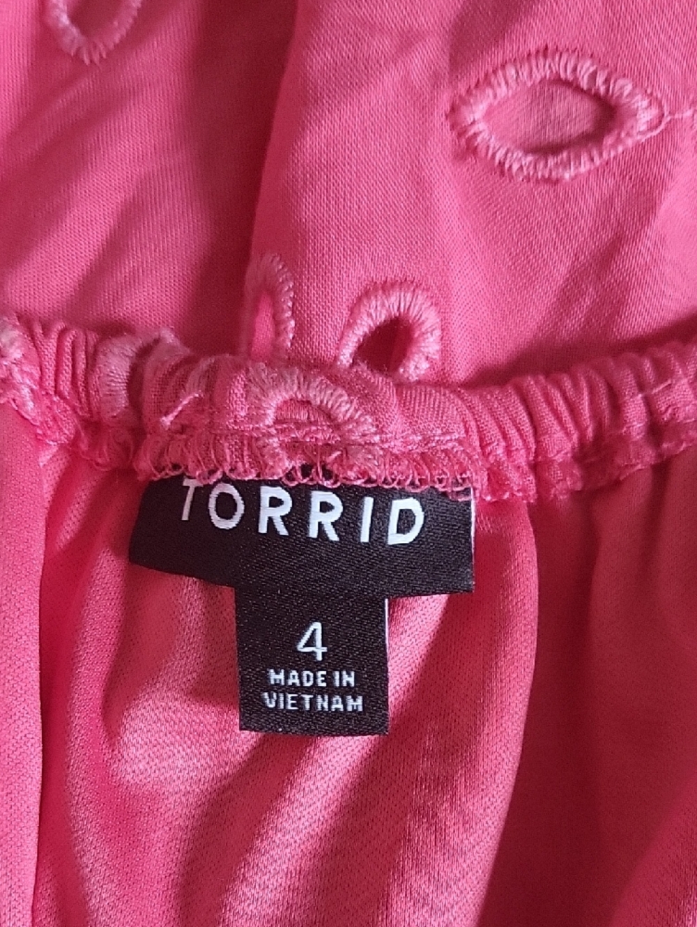 Torrid Pink Babydoll Eyelet Challis Blouse Size 4 (4X) Flowy Peplum Boho Top - Picture 7 of 12